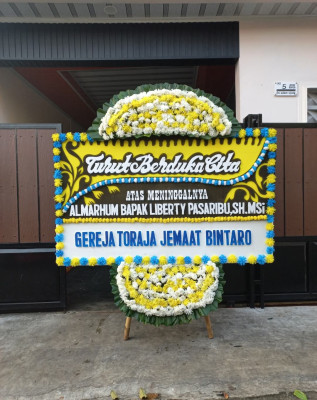 Papan Bunga Duka di Haurkuning